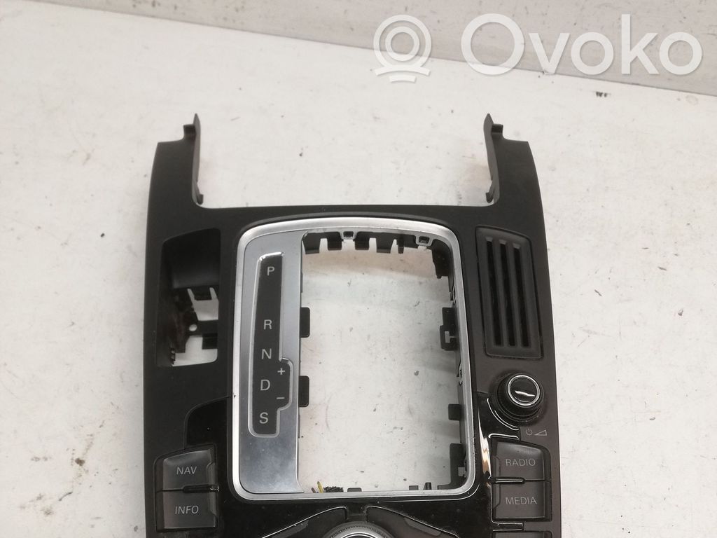 Audi A4 S4 B8 8K Head unit multimedia control 