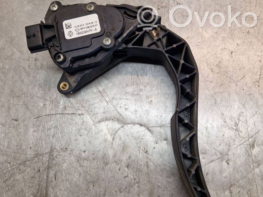 Renault Clio IV Accelerator throttle pedal 