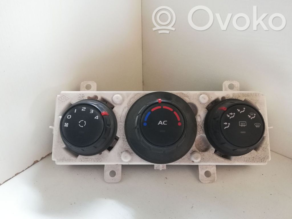 Renault Master III Climate control unit 