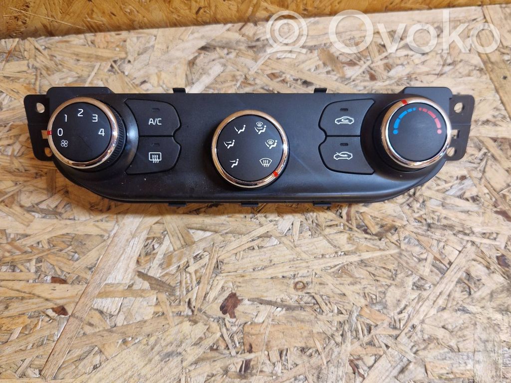 KIA Ceed Climate control unit 