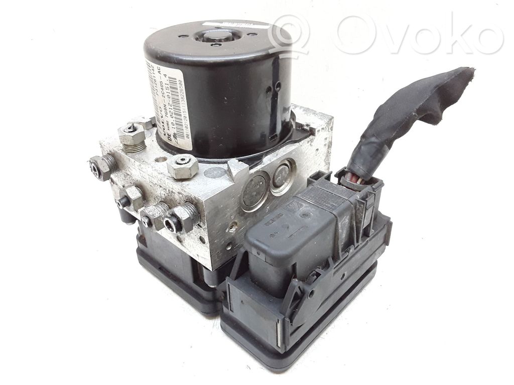 Volvo V70 ABS Blokas 
