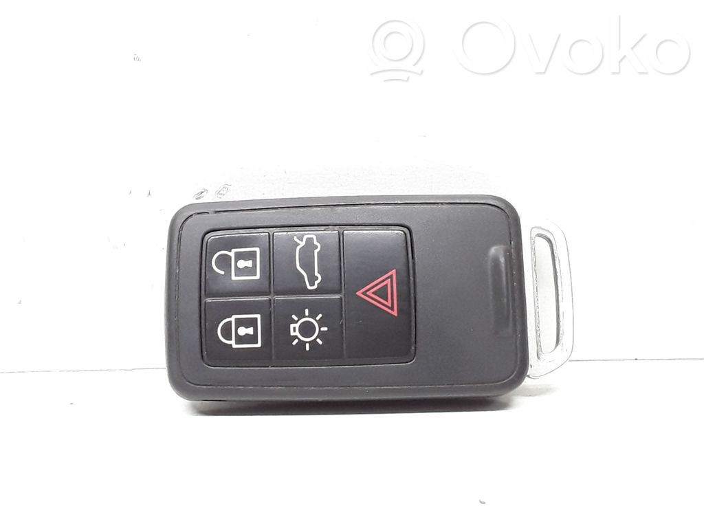 Volvo V40 Cross country Ignition key/card 
