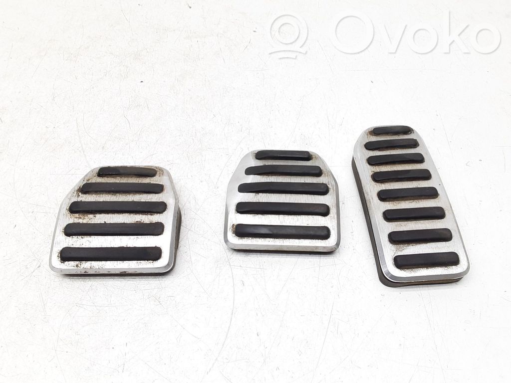 Volvo V60 Assemblage pédale 