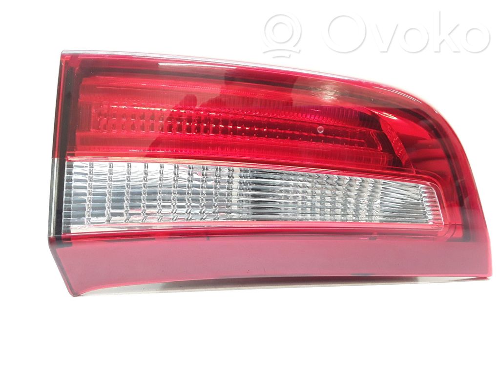Volvo S60 Tailgate rear/tail lights 