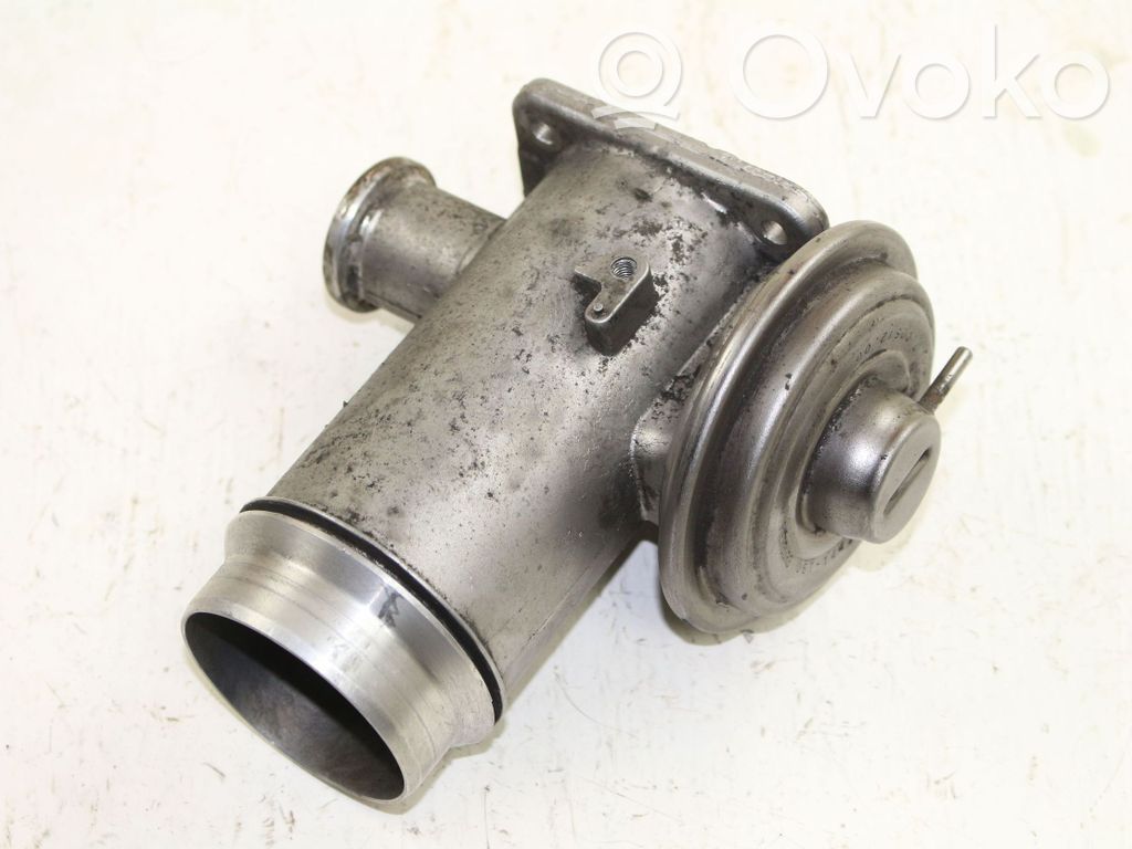 BMW 3 E90 E91 EGR vožtuvas 