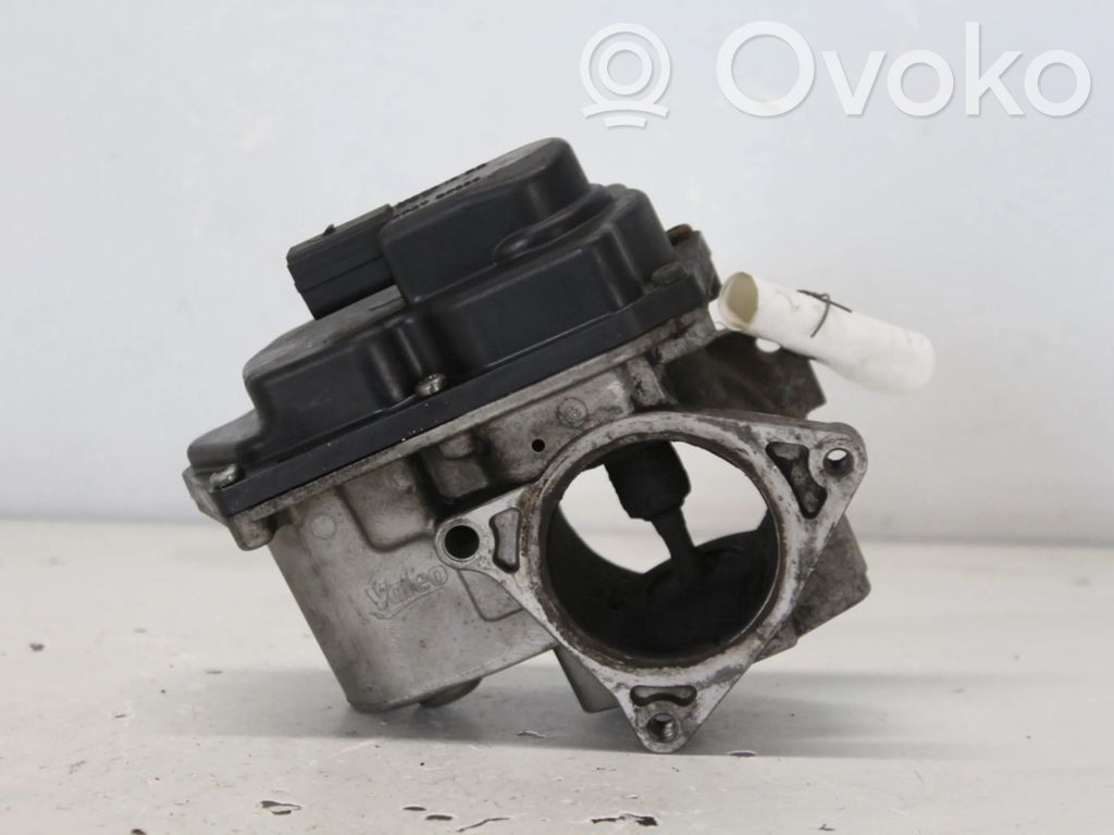 Volkswagen PASSAT B6 Válvula EGR 