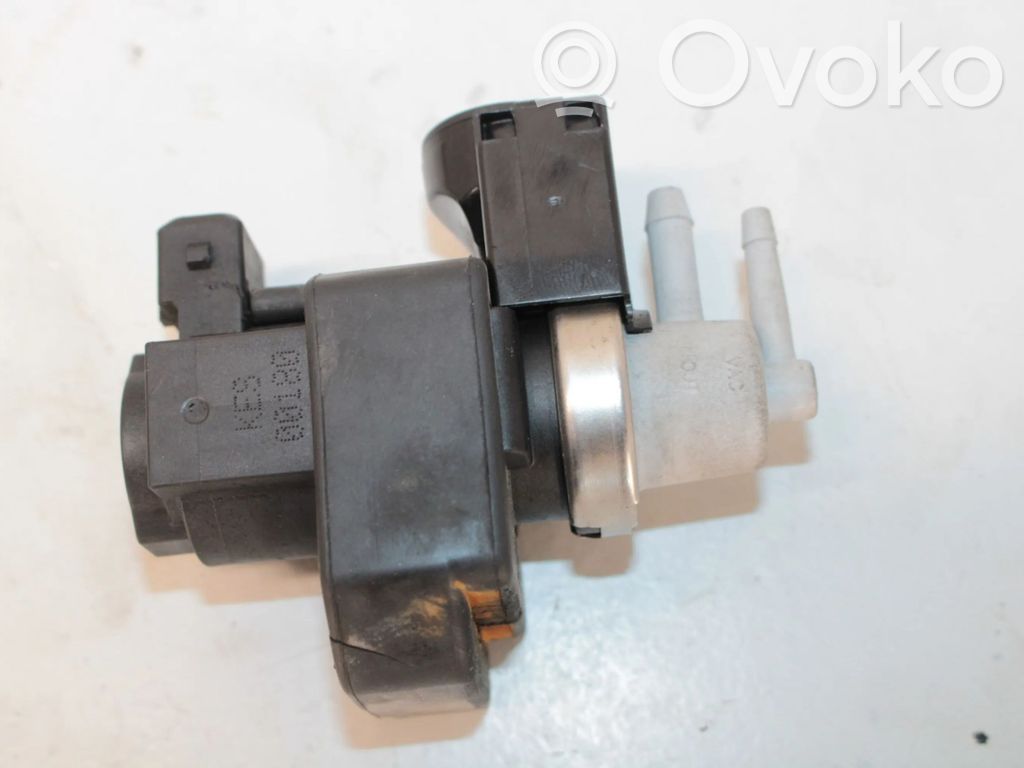 Hyundai i40 Solenoīda vārsts 