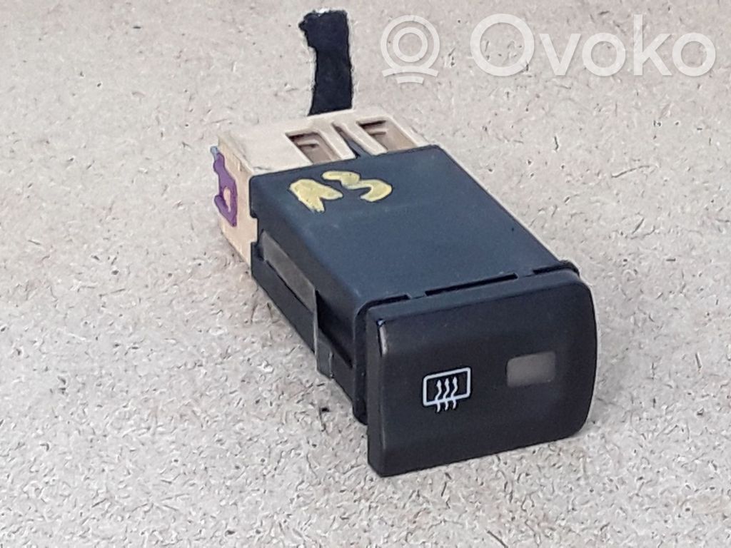 Audi A3 S3 8L Windscreen/window heater switch 
