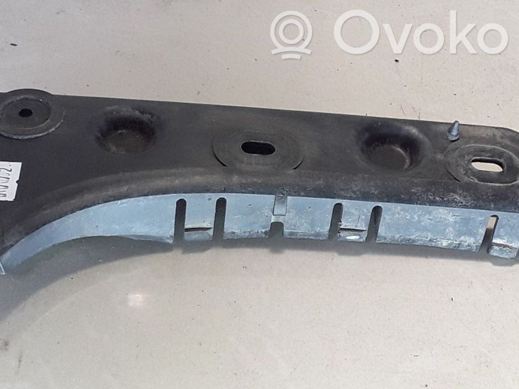 Audi A6 S6 C5 4B Front bumper mounting bracket 