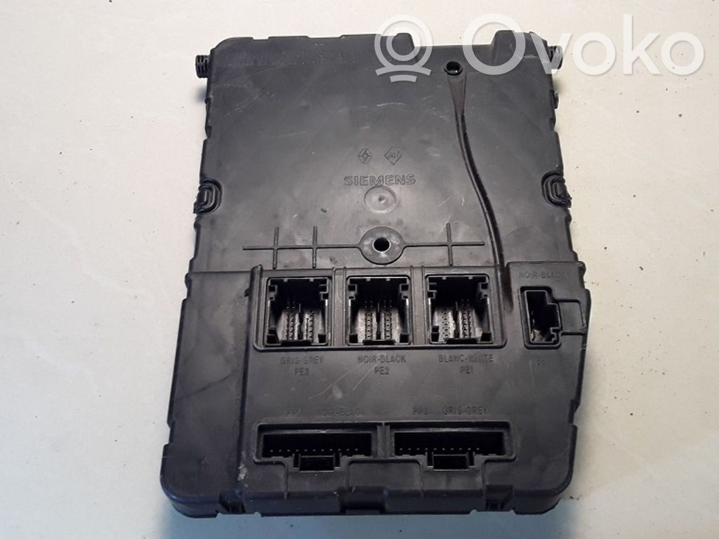 Renault Megane II Module confort 