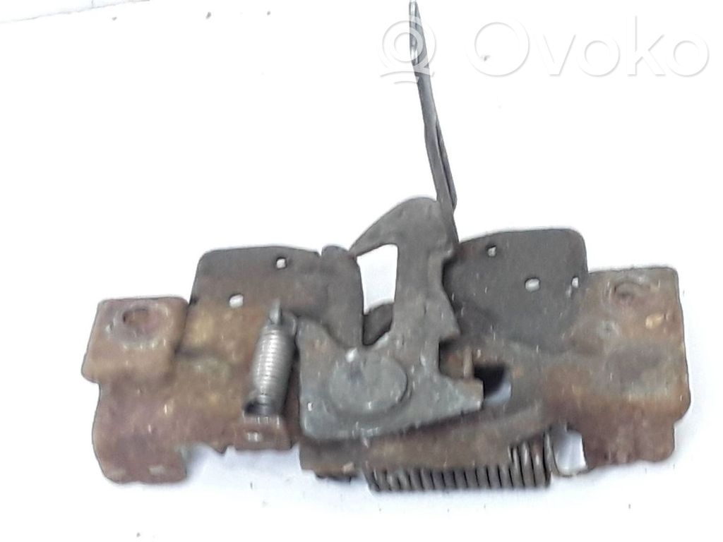 Engine bonnet/hood lock/catch