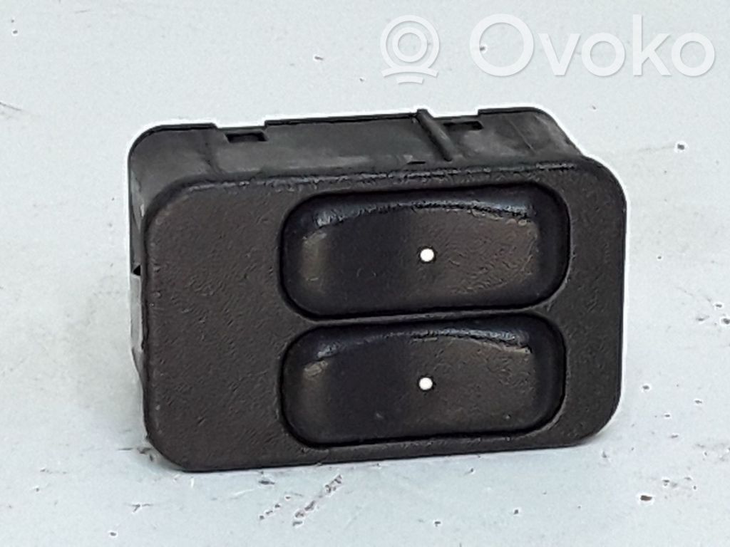 Opel Astra G Electric window control switch 