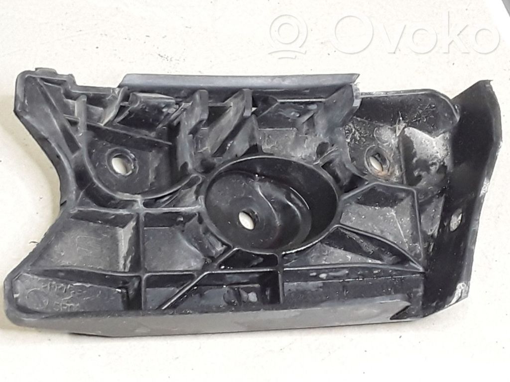 Seat Altea Front bumper mounting bracket 