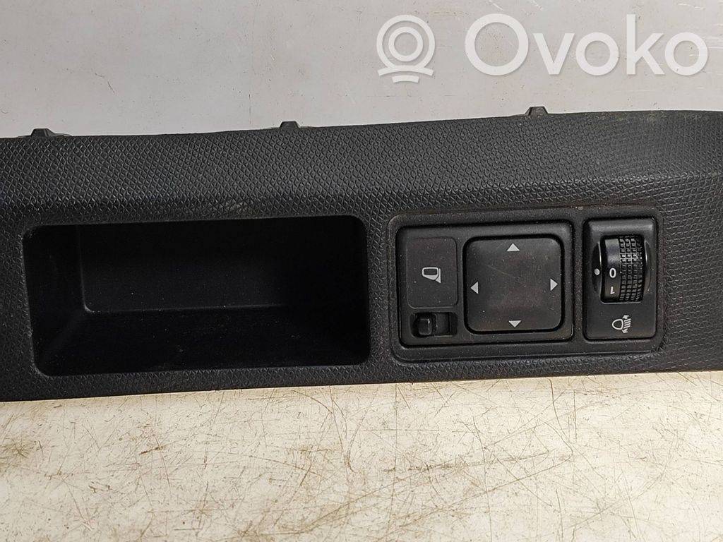 Nissan Micra Wing mirror switch 