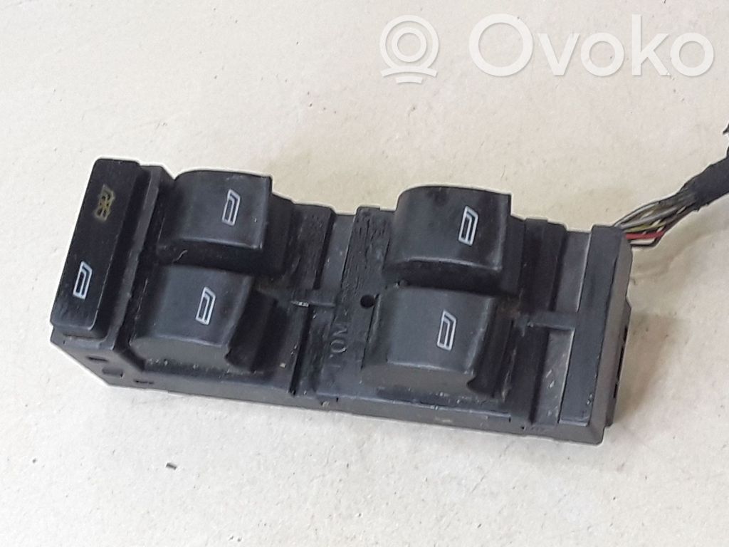 Audi A6 S6 C5 4B Electric window control switch 