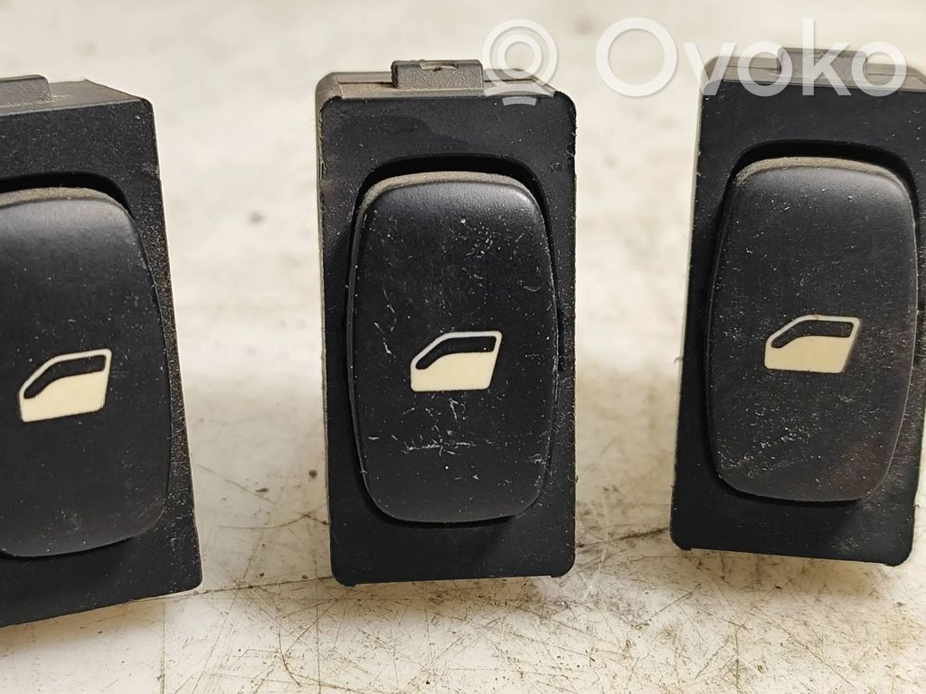 Peugeot 407 Electric window control switch 