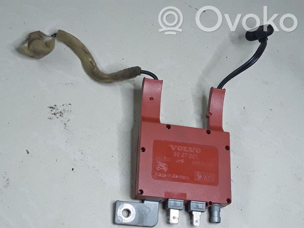 Volvo S60 Antenos stiprintuvas 