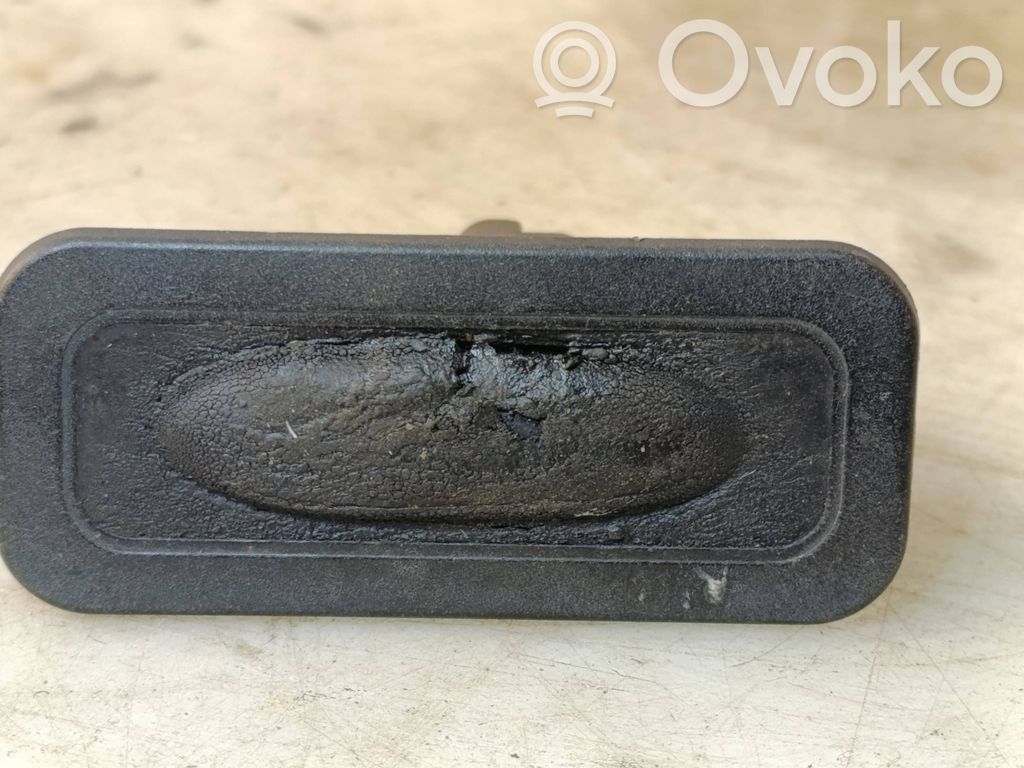 Renault Scenic II -  Grand scenic II Tailgate opening switch 