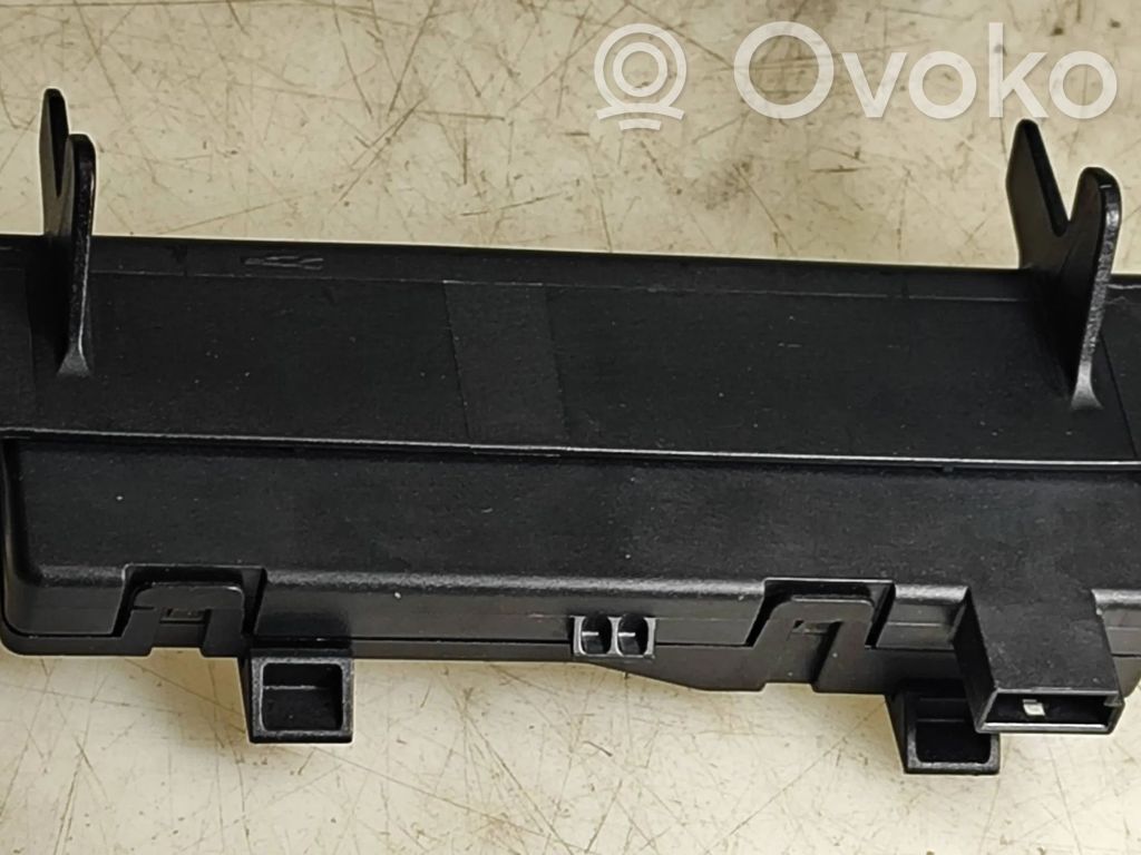 Opel Cascada Aerial antenna amplifier 
