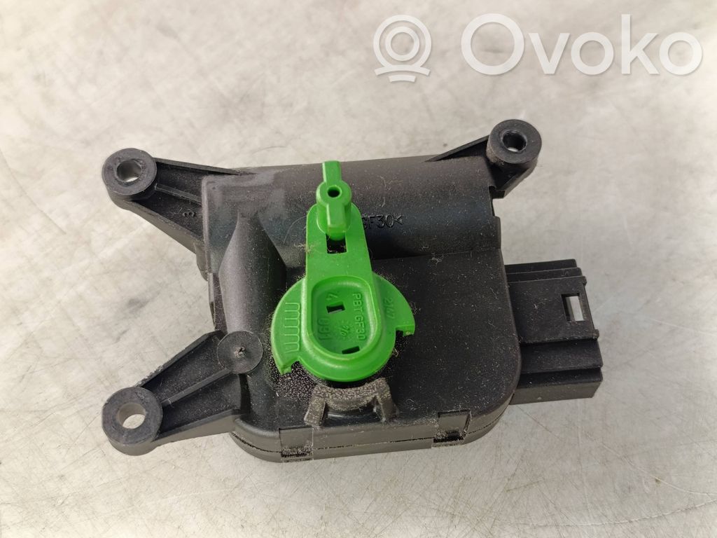 Audi A4 S4 B7 8E 8H Motor/activador trampilla de calefacción 