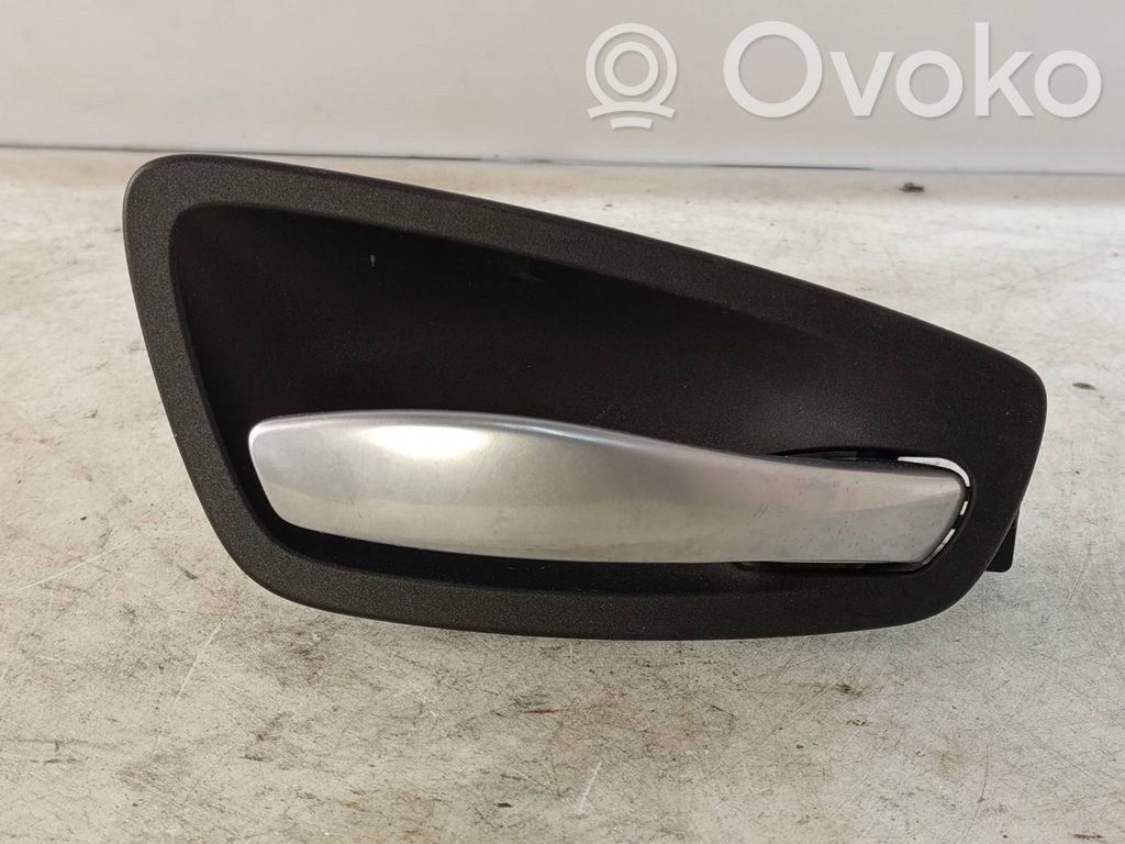 BMW 1 E81 E87 Front door interior handle 