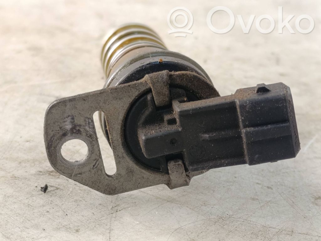 BMW 1 E81 E87 Camshaft vanos timing valve 