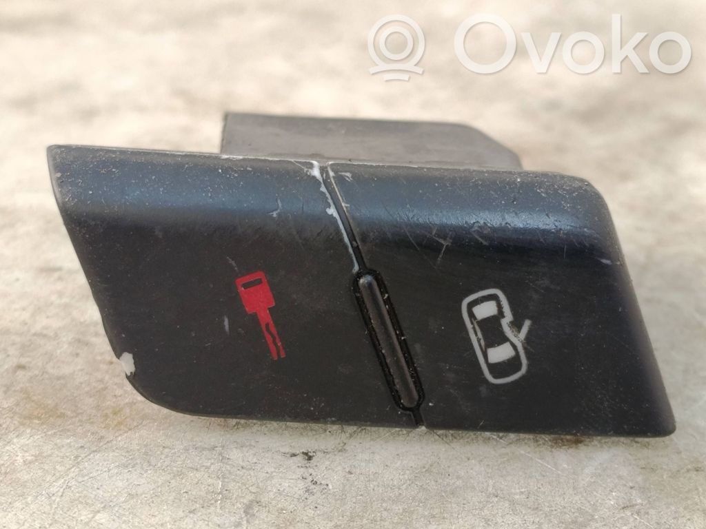 Audi A4 S4 B7 8E 8H Central locking switch button 