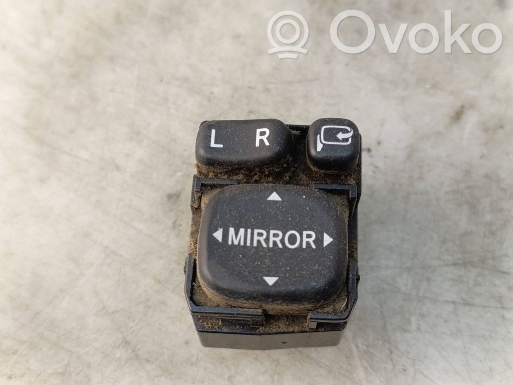 Lexus IS 220D-250-350 Wing mirror switch 
