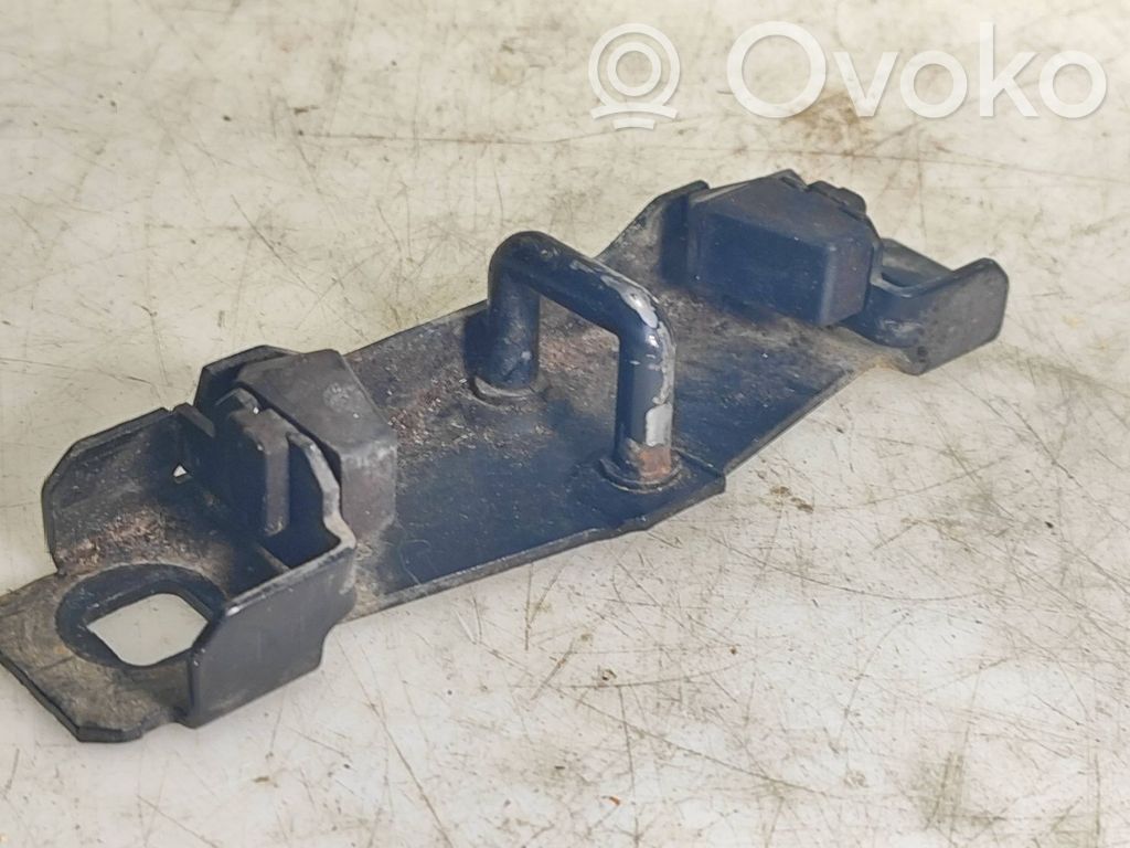 Ford Mondeo MK IV Trunk lock loop 