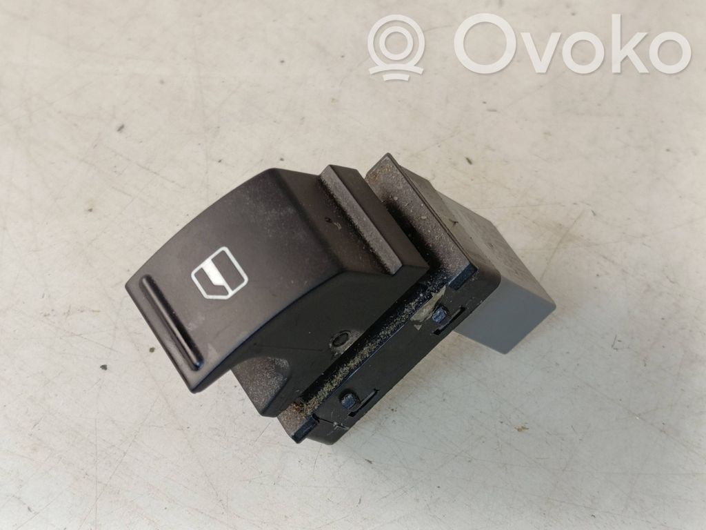 Volkswagen PASSAT B7 Electric window control switch 