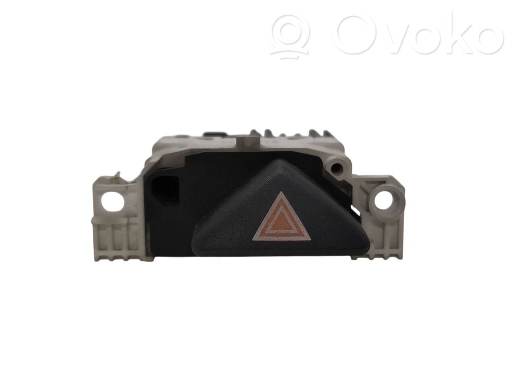 Ford Focus Hazard light switch 
