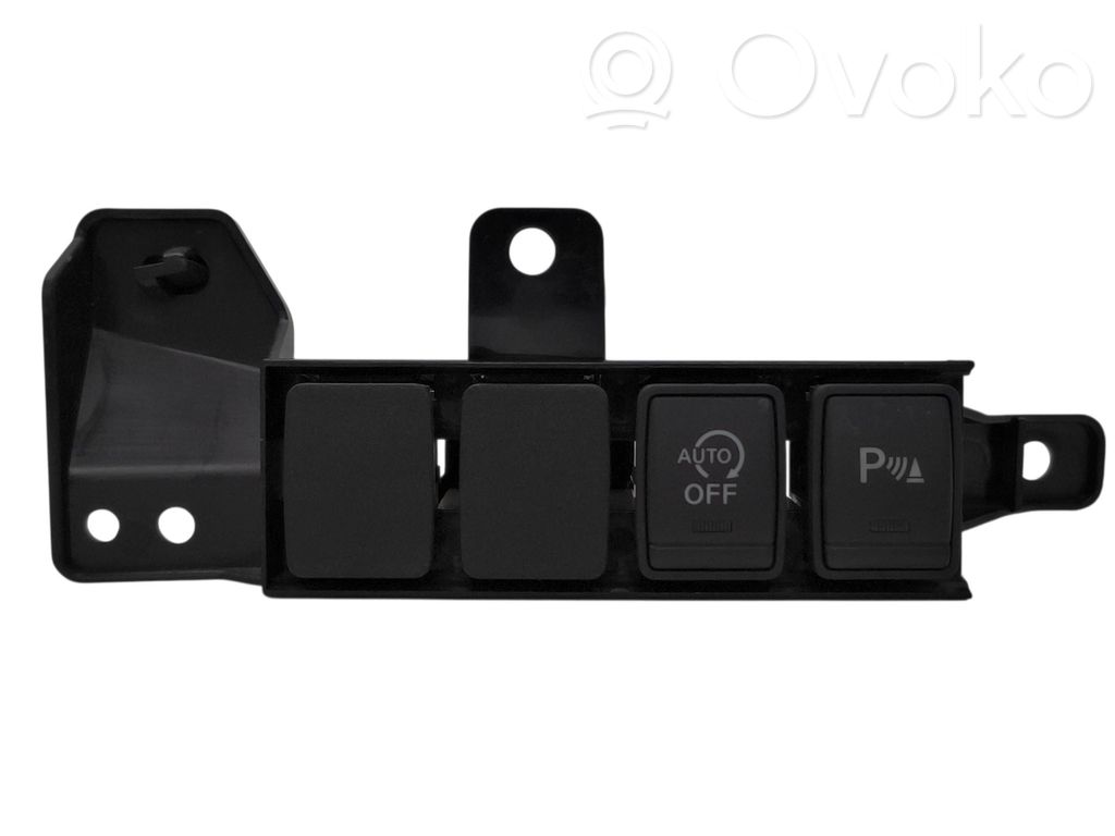 Nissan Qashqai A set of switches 