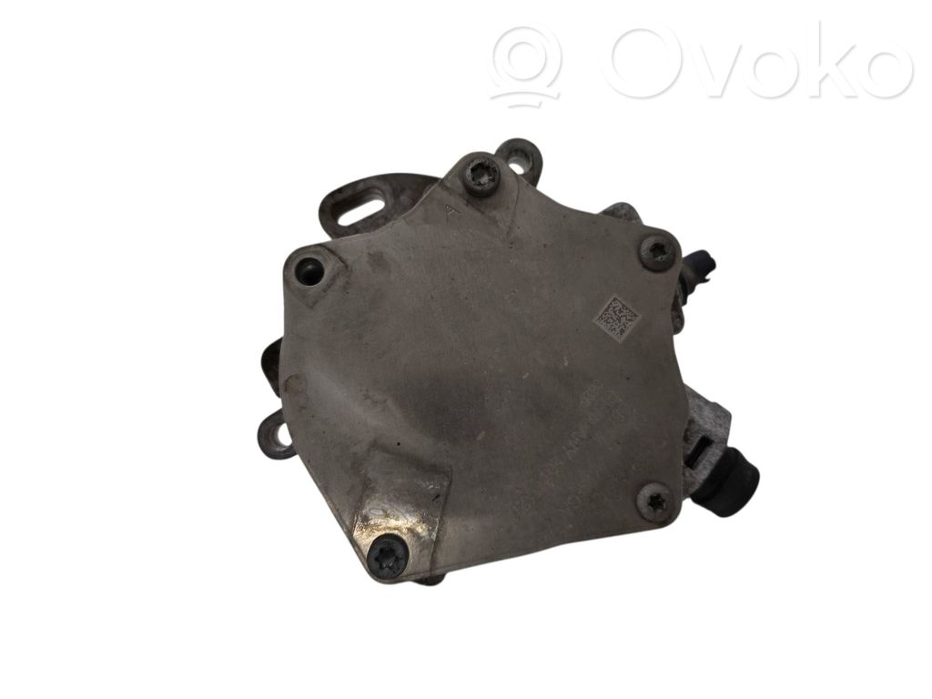 Ford Focus Vacuum pump 
