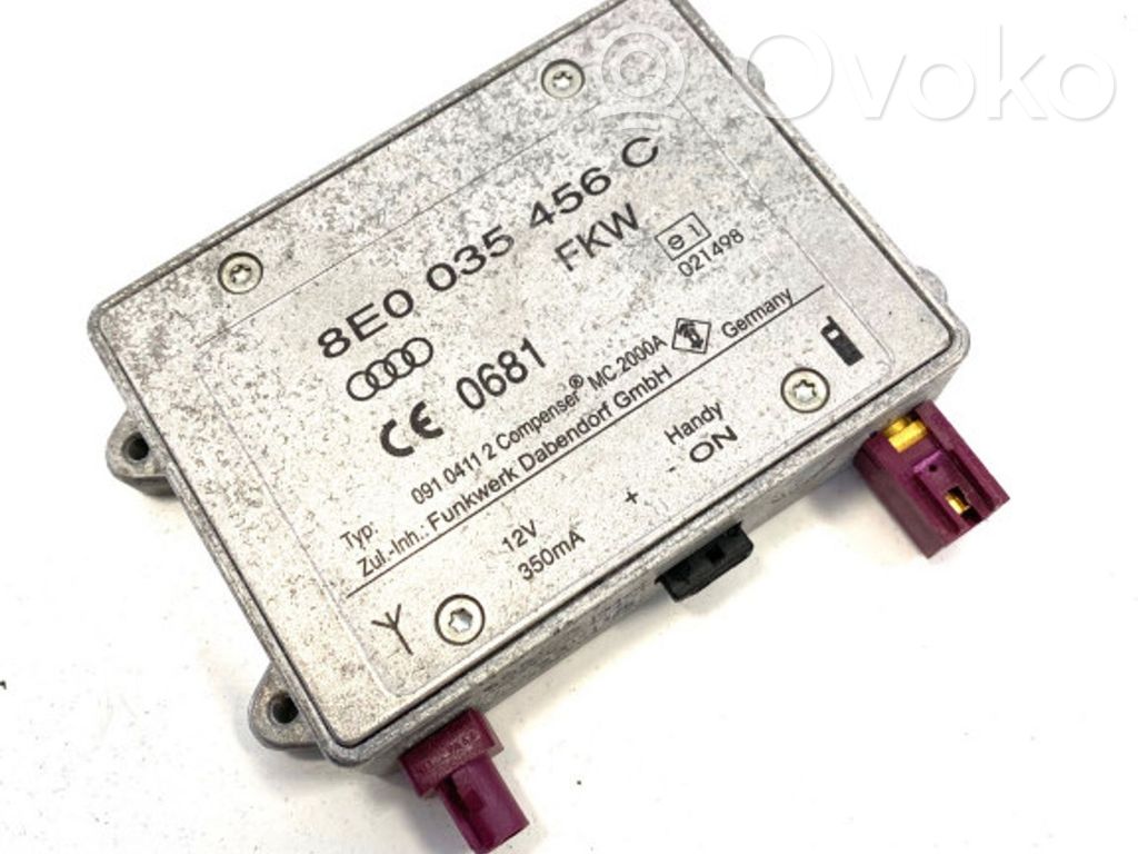Audi A5 8T 8F Antenos stiprintuvas 