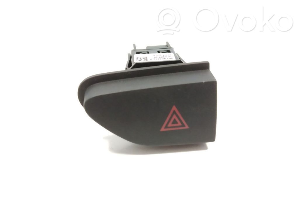 Renault Captur Hazard light switch 