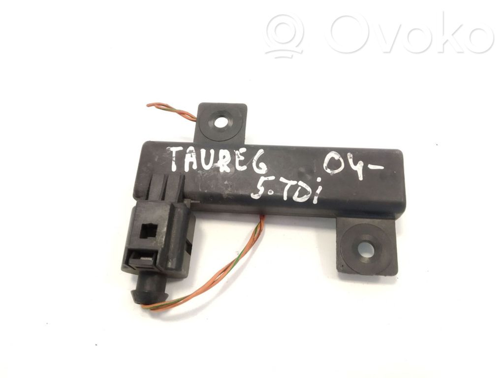 Volkswagen Touareg I Interior comfort aerial antenna 