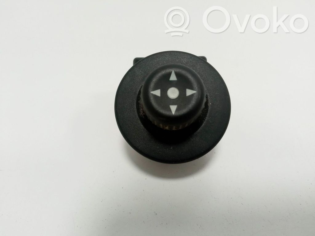 Peugeot Partner Wing mirror switch 