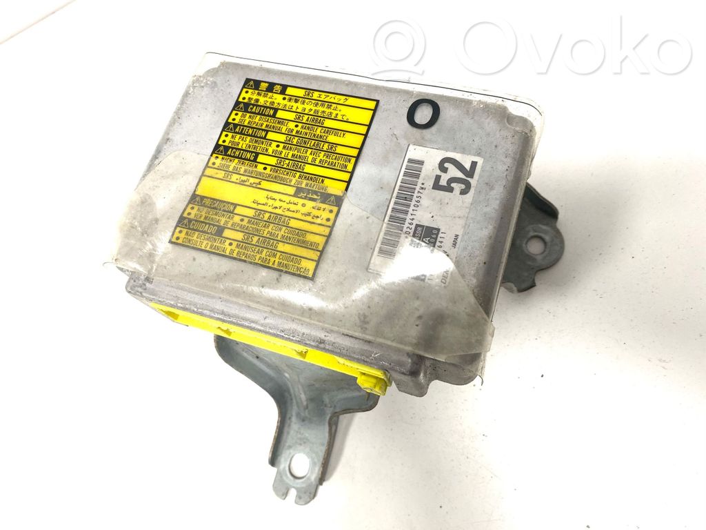 Lexus RX 300 Airbag control unit/module 