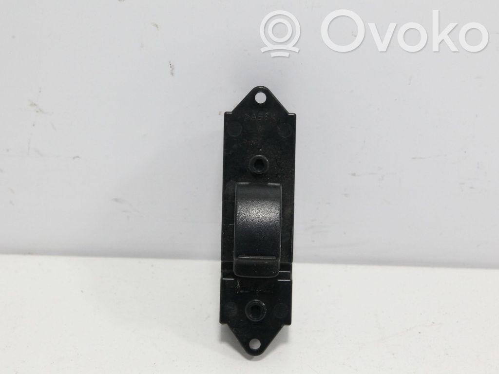 Citroen C-Crosser Electric window control switch 