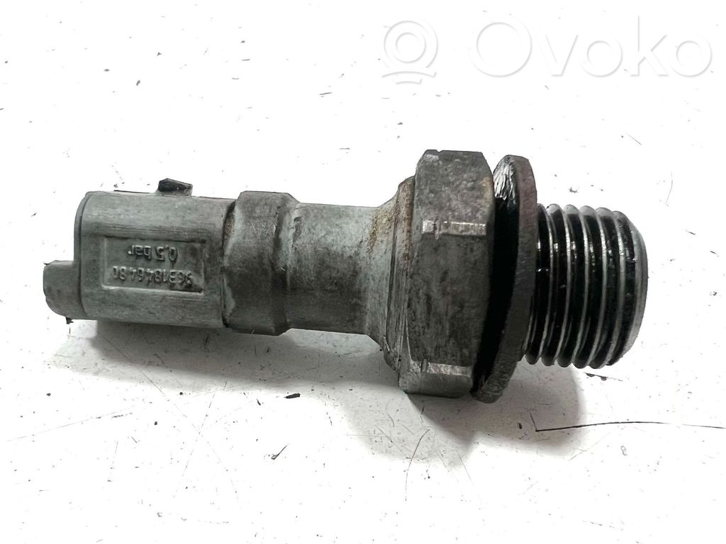 Peugeot 207 Oil pressure sensor 
