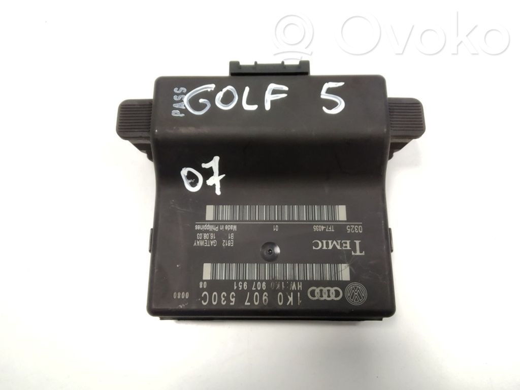 Volkswagen Golf V Gateway control module 