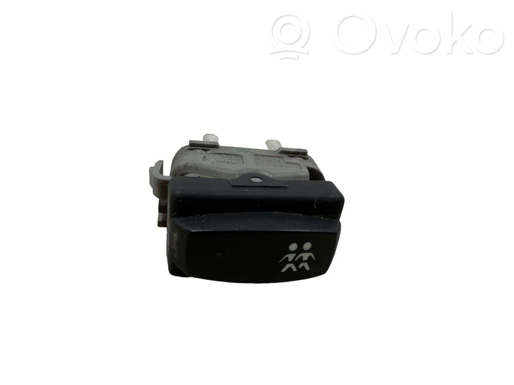 Renault Scenic II -  Grand scenic II Child safety switch 