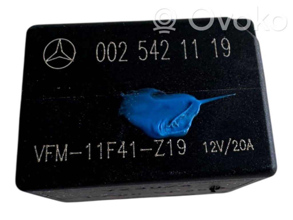 Mercedes-Benz E W211 Inne przekaźniki 