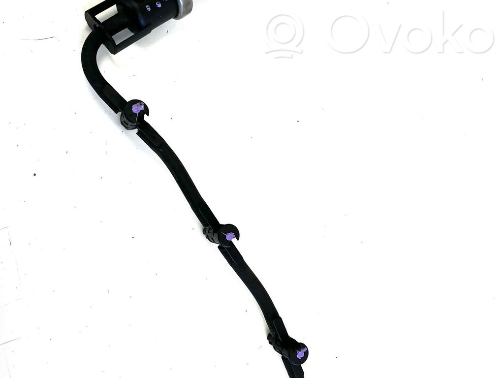 Volkswagen Golf VI Fuel return line/hose 