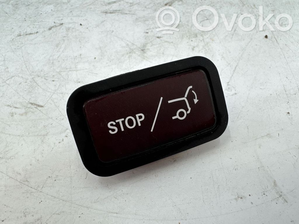 Mercedes-Benz E W212 Tailgate/trunk/boot open switch 