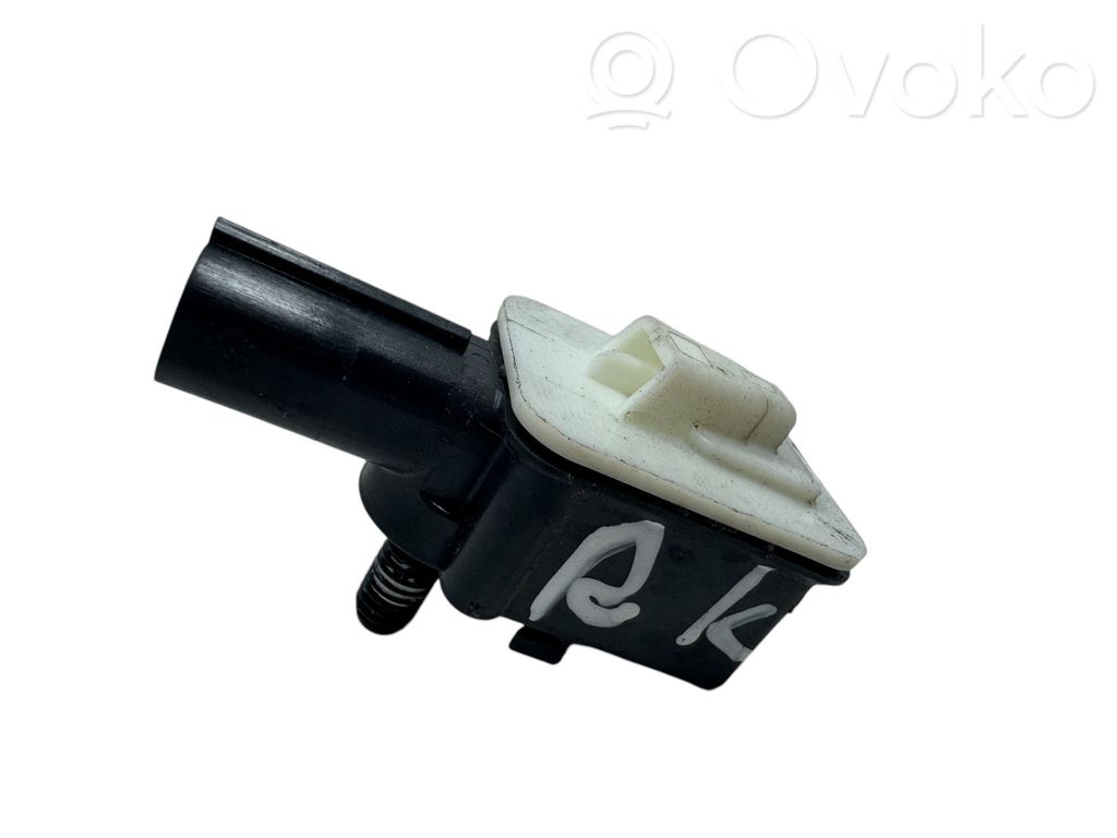 Opel Astra K Airbagsensor Crashsensor Drucksensor 