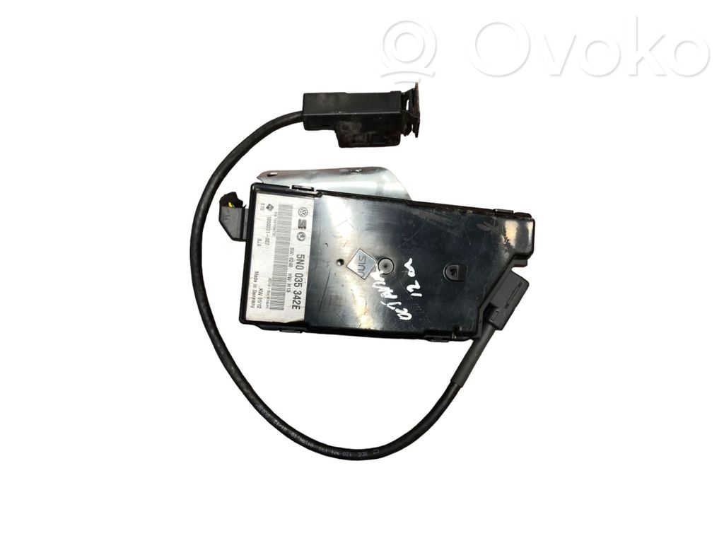 Skoda Octavia Mk2 (1Z) Unidad central de control multimedia 