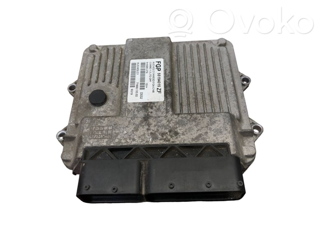 Opel Combo C Engine control unit/module 