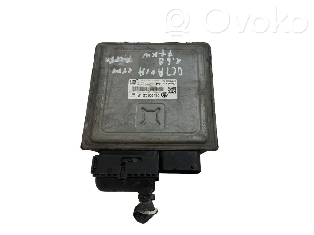Skoda Octavia Mk2 (1Z) Engine control unit/module 