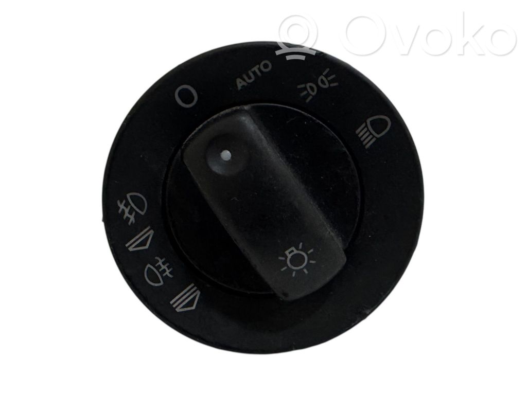 Audi A4 S4 B7 8E 8H Light switch 